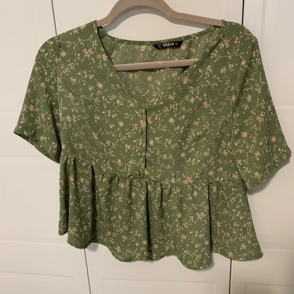 SHEIN Tops - Floral blouse
